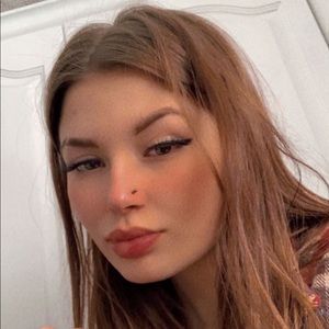 Meet your Posher, Jaclyn